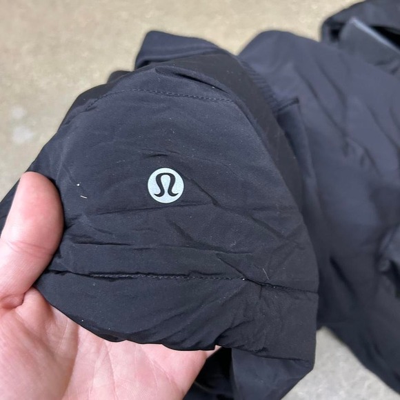 Lululemon Puffer Jacket Womens 12 Black W4AOJSC Quilted Full Zip Winter Coat - Picture 5 of 7